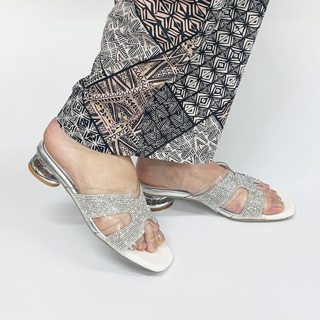 XJ1162  RHINESTONE CLEAR HEEL MULE SANDAL