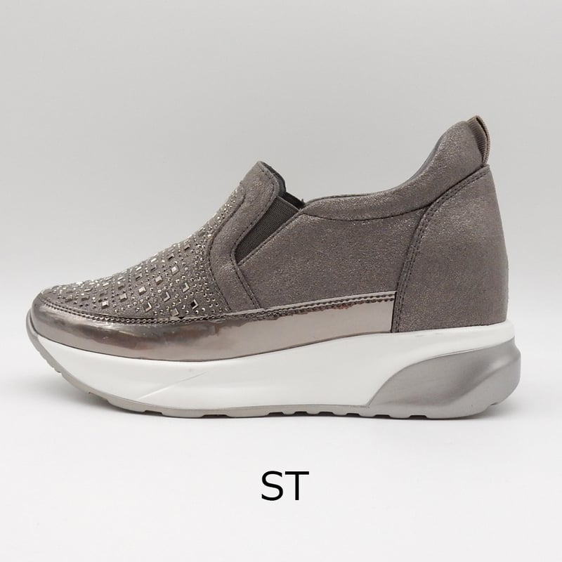 WX9882 SQUARE BIJOU SLIP-ONS SNEAKER | MUUM