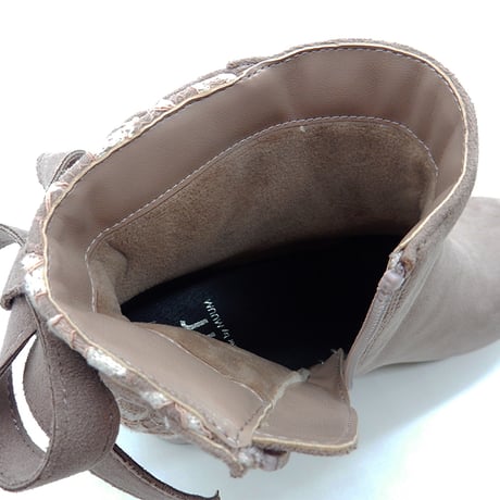 5401  BACK CROSS RIBBON SHORT BOOTS