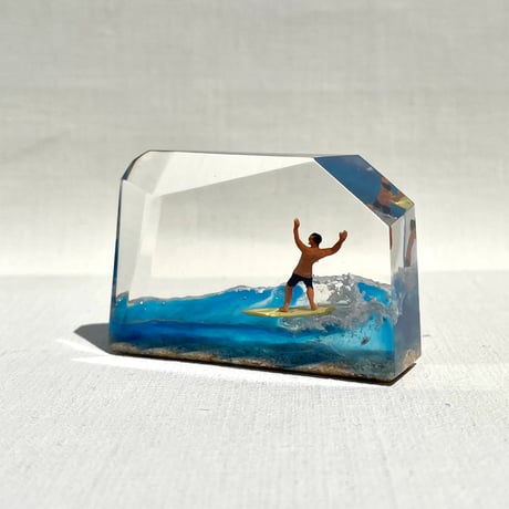 CrystalCube(C.C.) S size Hands up  man