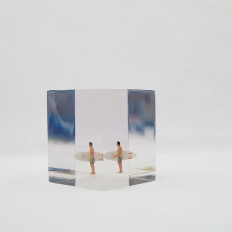 CrystalCube(C.C.) M size bonzer surfer