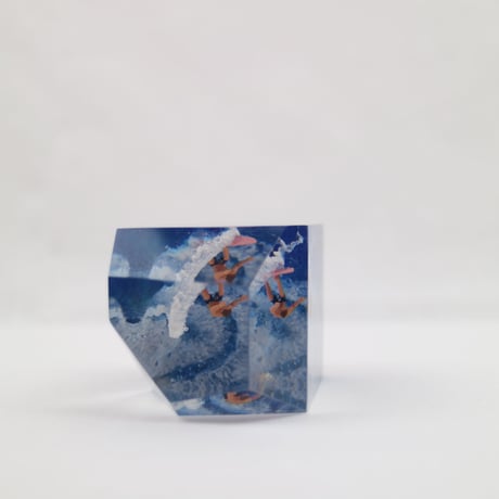 CrystalCube(C.C.) M size pink fish