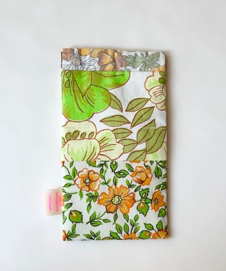 Vintage fabric glasses case　　　E