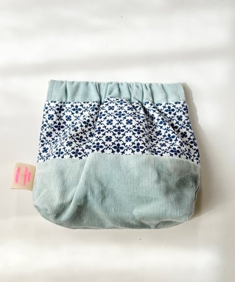 Multi pouch　B　　L size