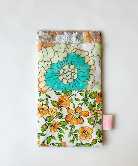 Vintage fabric glasses case　　　E