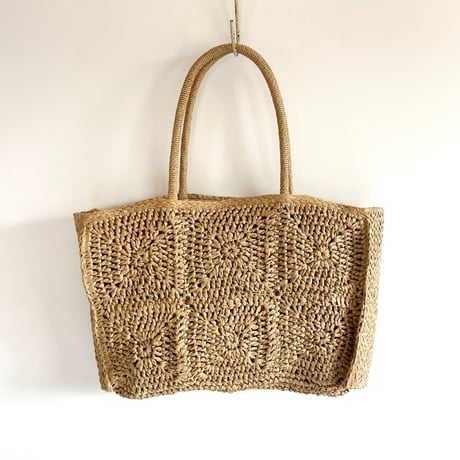 Crochet straw tote bag
