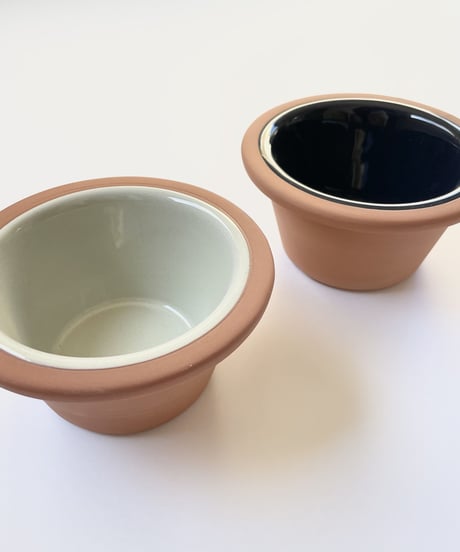 Terracotta bowl           ivory/navy