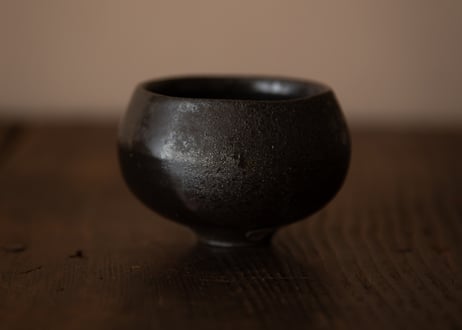 自然釉貝目シボぐい呑　R7-19