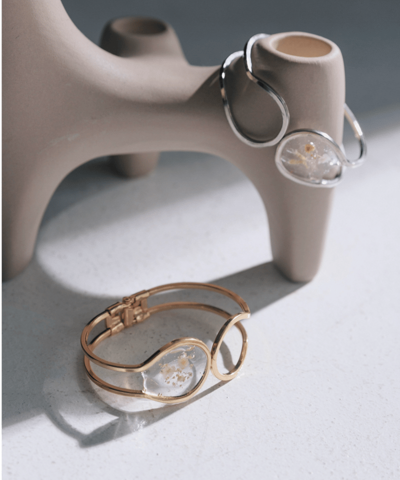 CUFF FLOWER BANGLE | primp