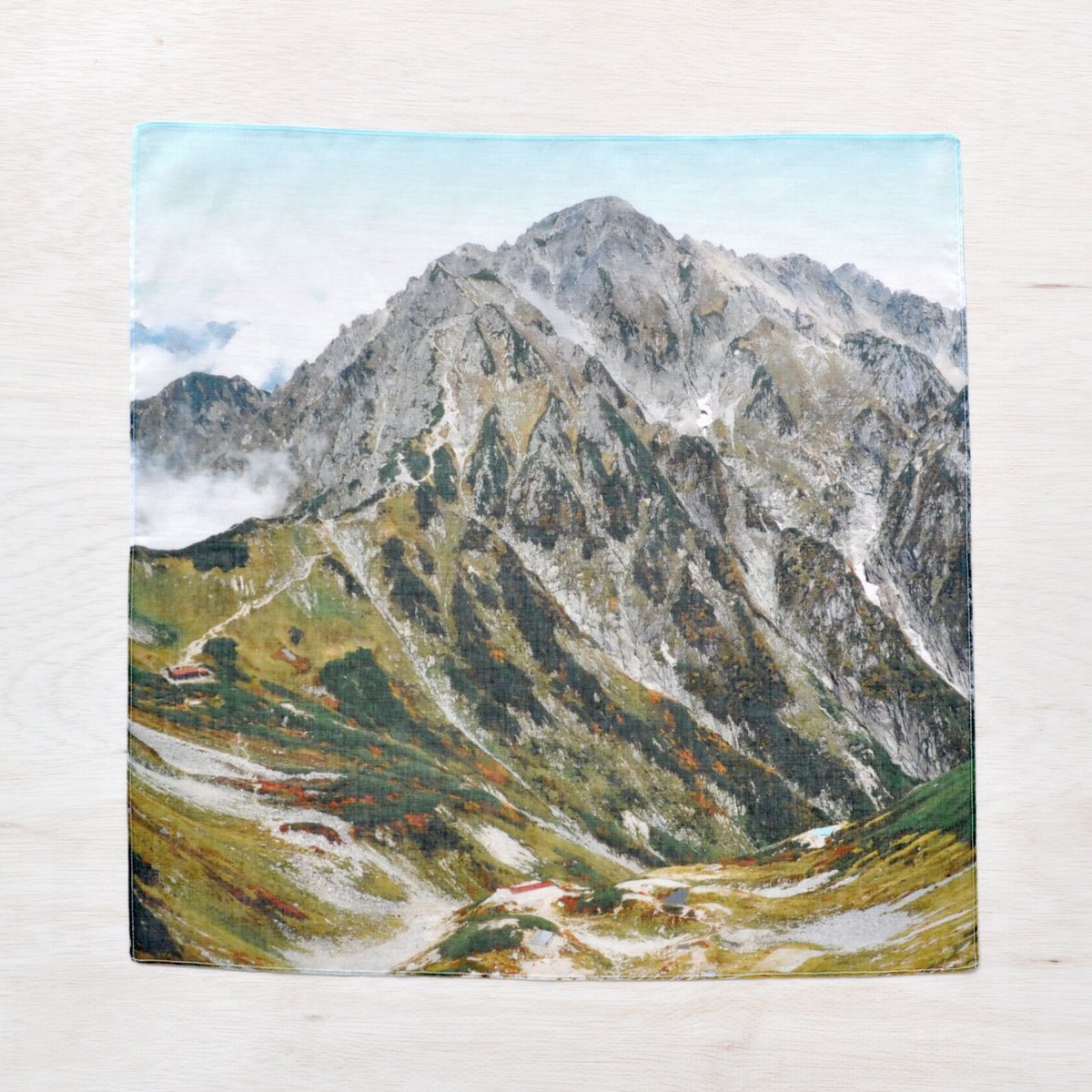 H0078 | MOUNTAIN COLLECTOR