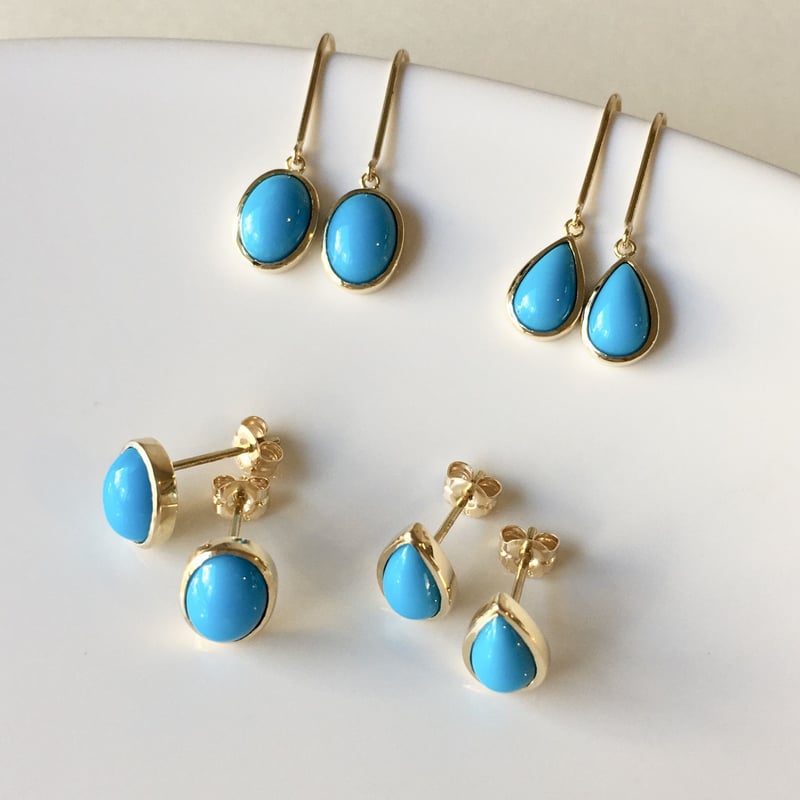 ターコイズ ペアシェイプスタッズピアス /イヤリング【K18 ターコイズ ペアシェイプスタッズピアス /イヤリング【K18