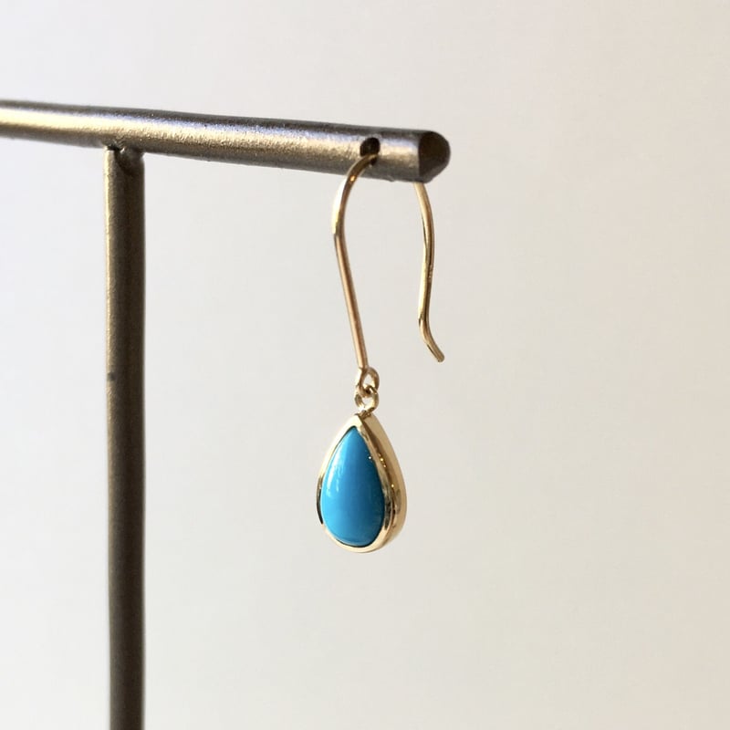 ターコイズ ペアシェイプドロップピアス /イヤリング【K18 ターコイズ ペアシェイプドロップピアス /イヤリング【K18