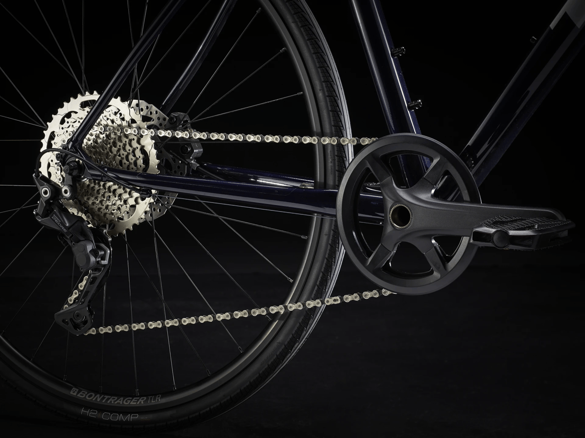 【極美品】TREK FX3 Disc (2022) Alpine Blue TREK FX3 DISC Alpine Blue to Deep Dark Blue Fad