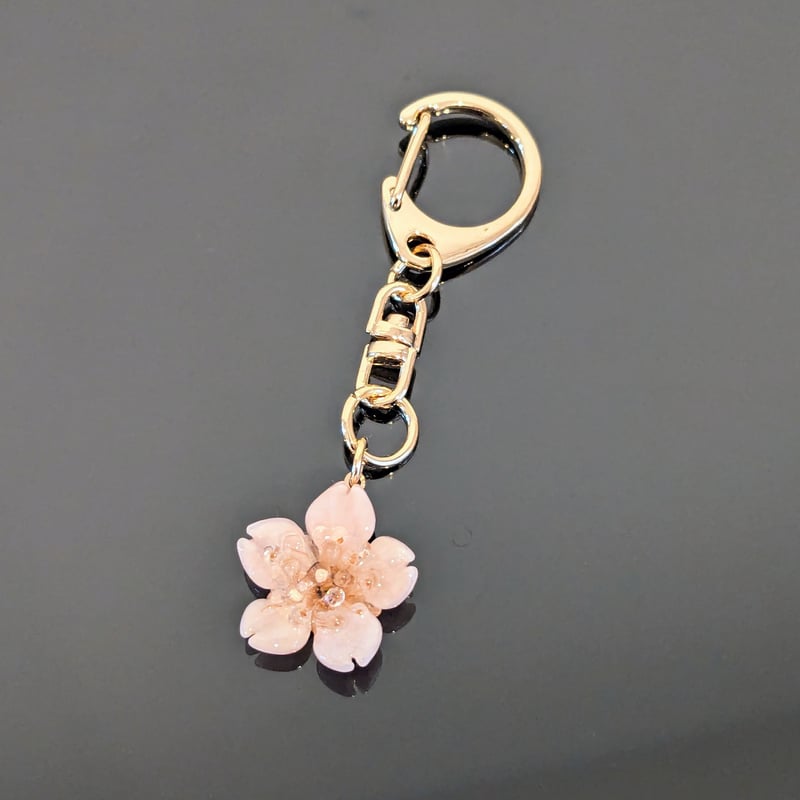 Everpink Sakura. 本物のお花 厳選したお花で仕上げる桜の一輪
