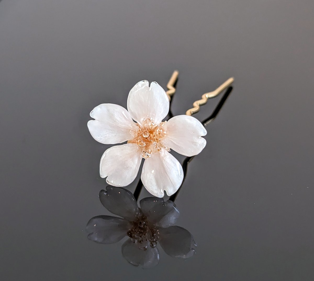 受注制作】Everpink Sakura. 本物のお花 厳選花で仕上げる桜の髪飾り