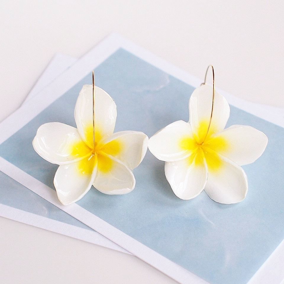受注制作】Plumerian Hoop. 本物のお花 まるごとプルメリアのフープ  