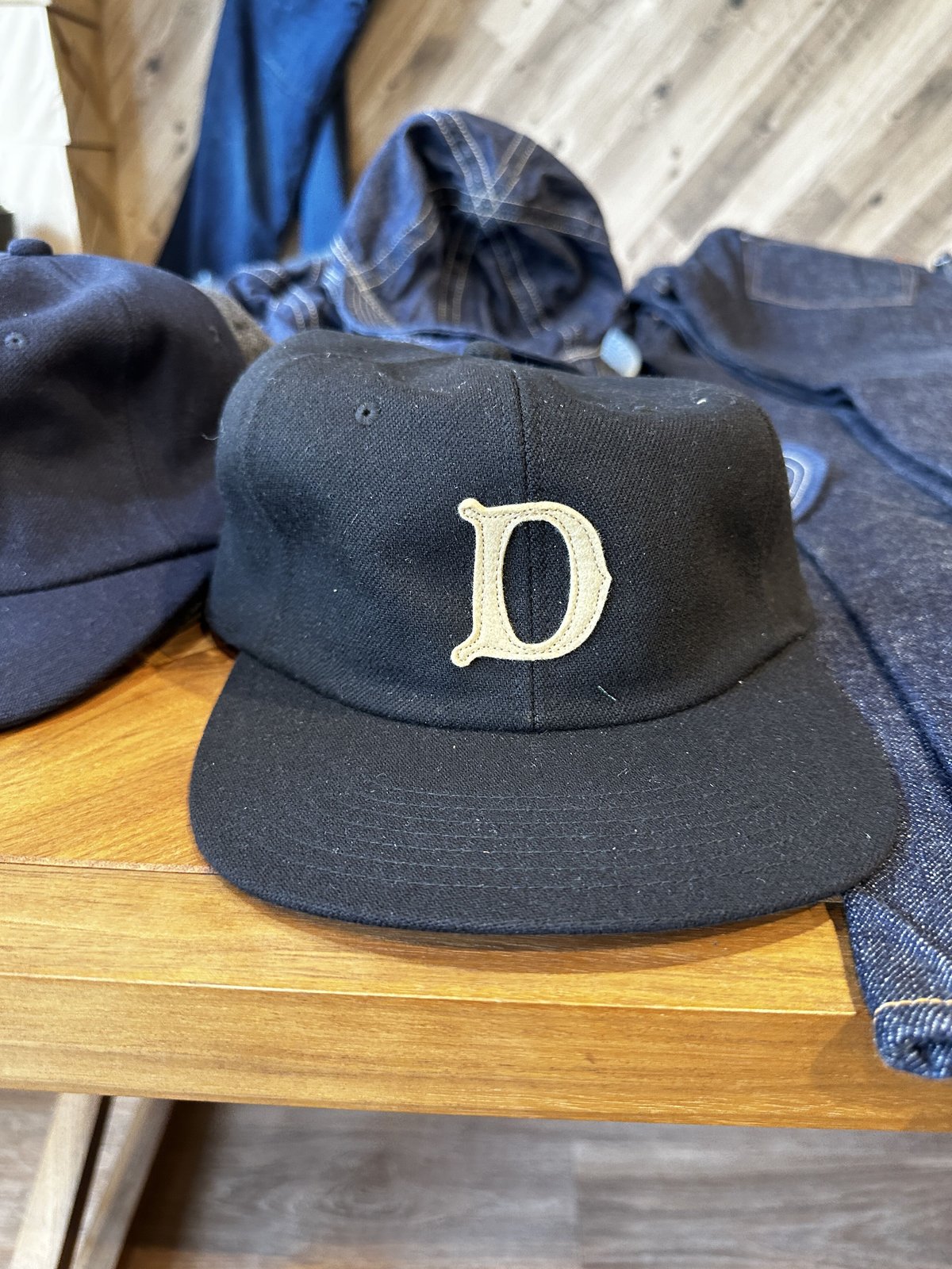 国際ブランド】 最終値下げ dog&co ベースボールキャップ BLACK ...