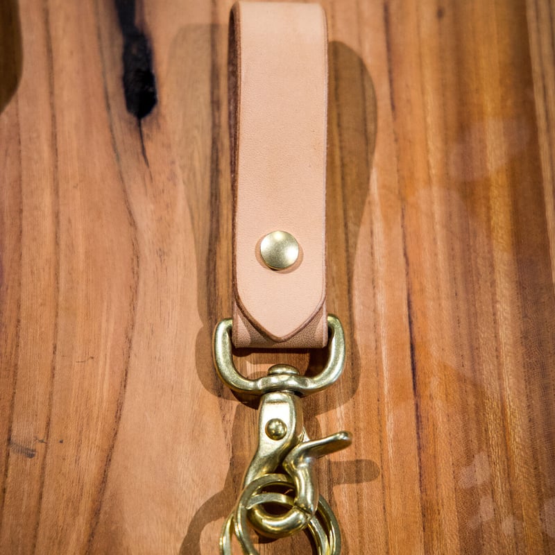 レザーベルトループ キーホルダー Leather Belt Loop Keychin | 数珠屋伊平