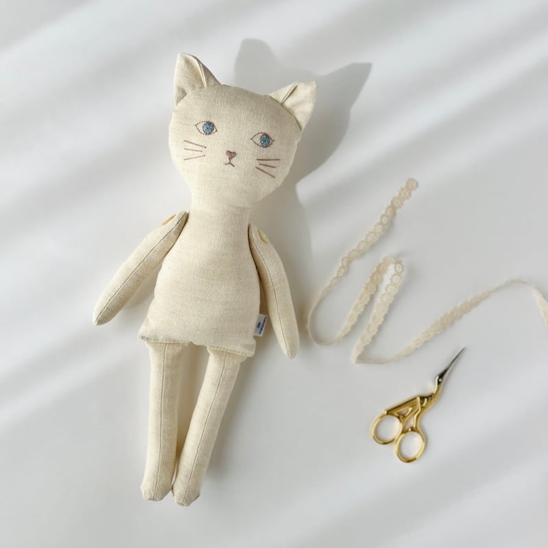 【一点もの】ハンドメイド　ねこの着せ替え人形 nanoneko doll 完成品【受注制作】 | nanokoko pattern