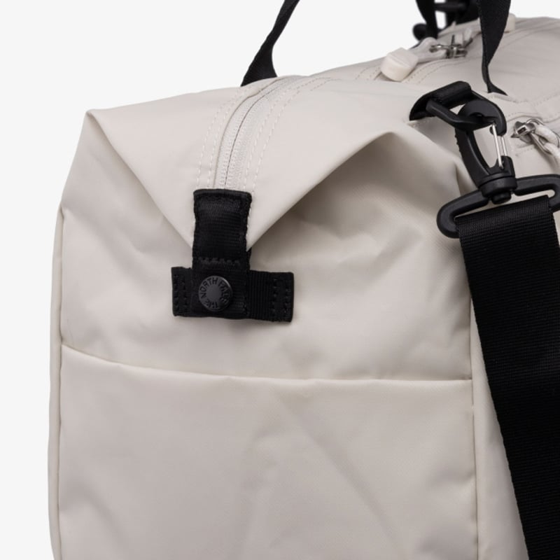 【日本未入荷】ノースフェイス　ライトダッフルバッグ　cream ボストン ザ・ノースフェイス LIGHT DUFFLE BAG ライト ダッフルバッグ