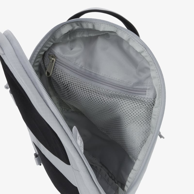 ザ・ノースフェイス BOREALIS SLING BAG ボレアリススリング