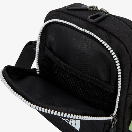 ザ・ノースフェイス KIDS CROSS BAG M キッズ クロスバッグ Black THE NORTH FACE ショルダーバッグ