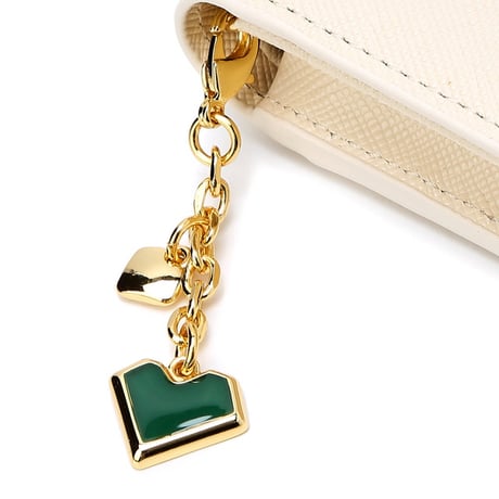 ジルスチュアート プティハート チャーム 二つ折り ウォレット Light Beige JILL STUART 財布