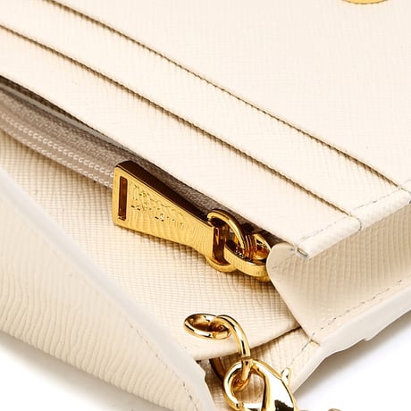 ジルスチュアート プティハート チャーム 二つ折り ウォレット Light Beige JILL STUART 財布