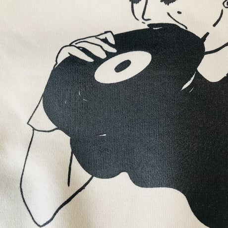 受注商品:thank to Musicスウェット(S/M/XL) ※2024/2/10〜2/19発送※土日祝日含まず