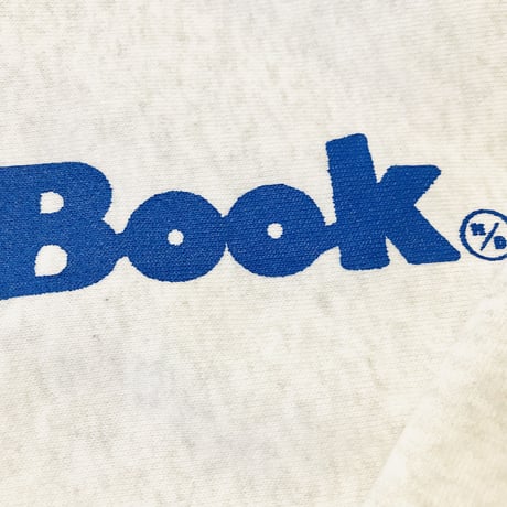 受注商品：本を読むとハートが見える♡thank to Book裏起毛リメイク(ハートパッチ)　スウェット（M/XL)※1ヶ月〜1ヶ月半かかります