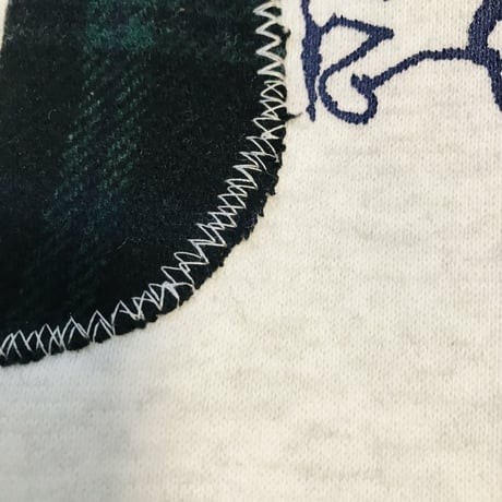 受注商品：SING!DOG!チェックパッチ　裏起毛スウェット（M/XL)※1ヶ月〜1ヶ月半かかります。