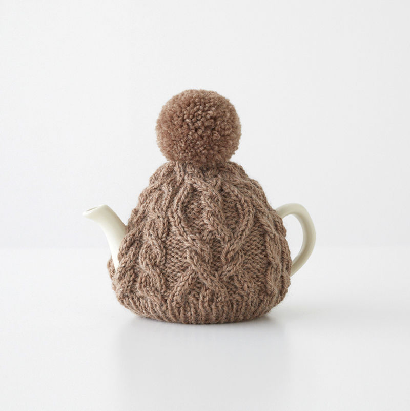 TEA COSY | 77 NEEDLE WORKS