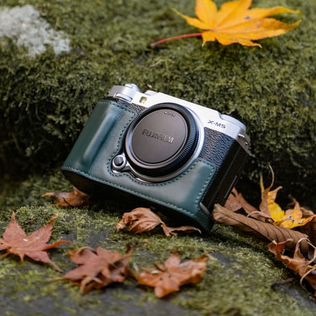 [アウトレット] 富士フイルム X-M5用レザーケース Leather Camera Case for Fujifilm X-M5 (TA-T73-LCC-B/-GN)