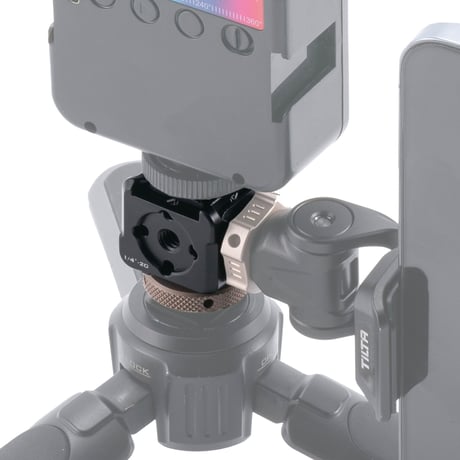 多機能コールドシューマウントブラケット Tilta Multi-Functional Cold Shoe Mounting Bracket (TA-CMB-B)
