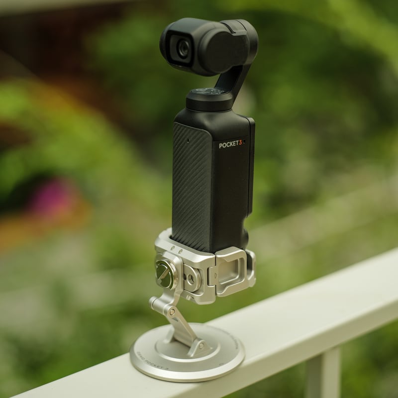 Osmo Pocket と　アクセサリーマウント DJI Osmo Pocket 3/4用 マグネティックアクセサリーマウントキット (TA