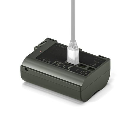 EN-EL15c互換USB-C充電式カメラバッテリー Tilta EN-EL15C Battery with USB-C Input (2400mAh) - Green (TEN-EL15C-GN)