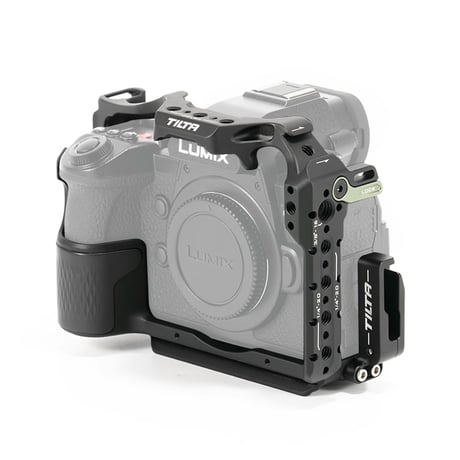 【在庫限り】パナソニック LUMIX G9 PRO II用フルカメラケージ Full Camera Cage for Panasonic G9 II - Black (TA-T63-FCC-B)