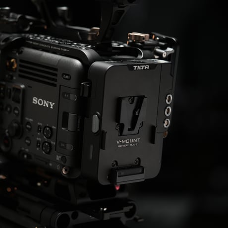 ソニー BURANO用Vマウントバッテリープレート  Battery Plate for Sony BURANO - V Mount (ESR-T18-BTP-V)