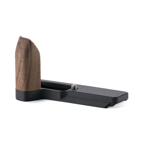 キヤノン PowerShot V1用 木製グリップ付き取付ベースプレート Mounting Baseplate with Wooden Grip (TA-T82-WG-B)