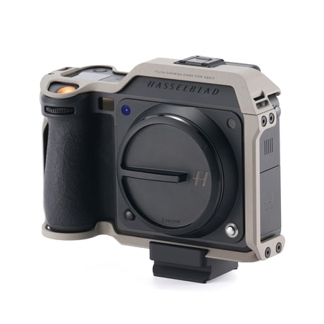 Hasselblad X2D II 100C用カメラケージ ベースキット – ストーングレー (TA-T101-A-STG)
