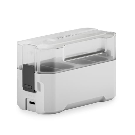 TILTA LP-E6用ポータブル4連充電器 Portable Charging Station for Canon LP-E6  (TBC-E6-OW)