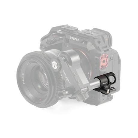 15mm Rod Holder to Dual 1/4"-20 Adapter - Black (TA-15RH-D1420-B) 位置決めピン付き1/4"-20ネジ