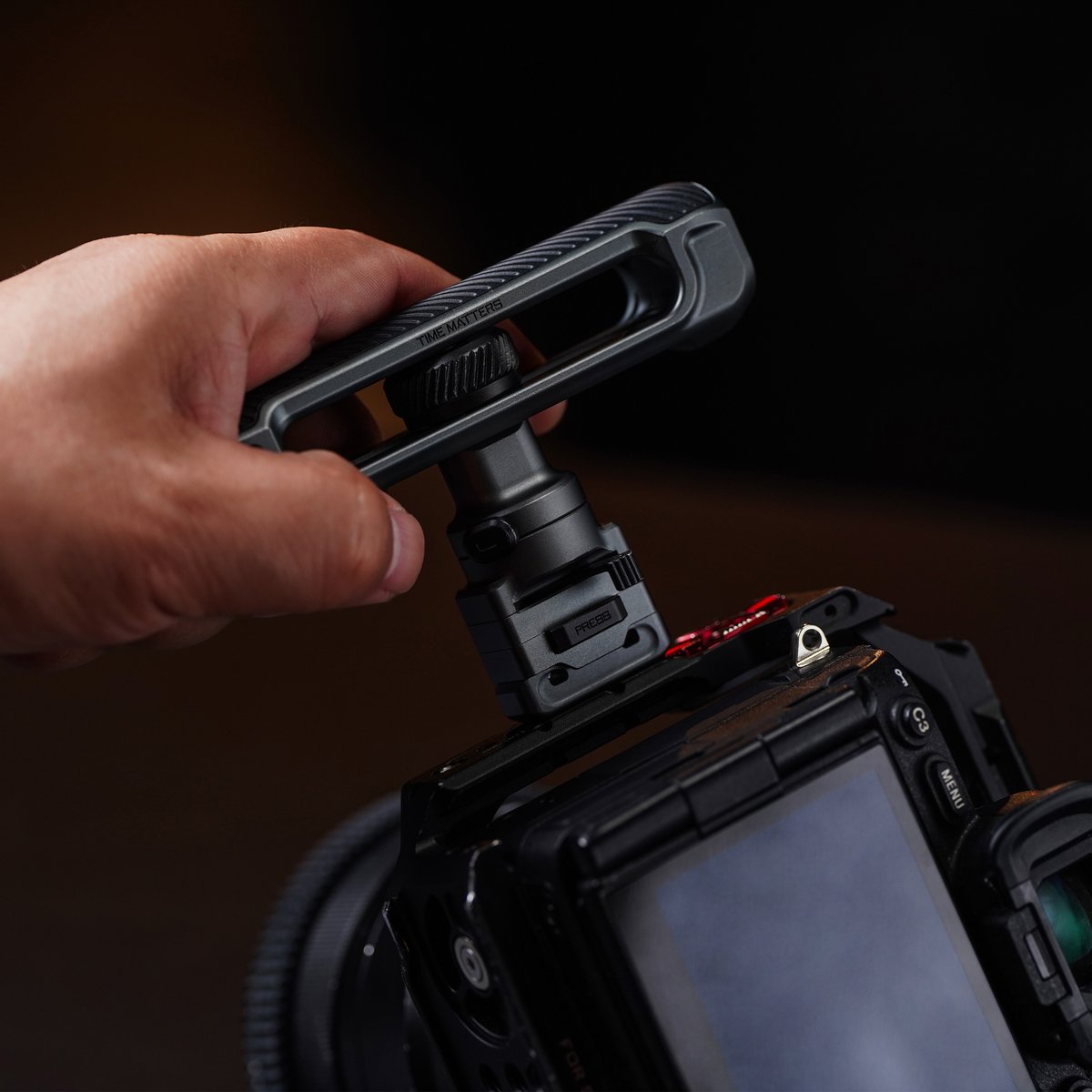 Khronos ユニバーサルアクセサリーマウントアダプター Universal