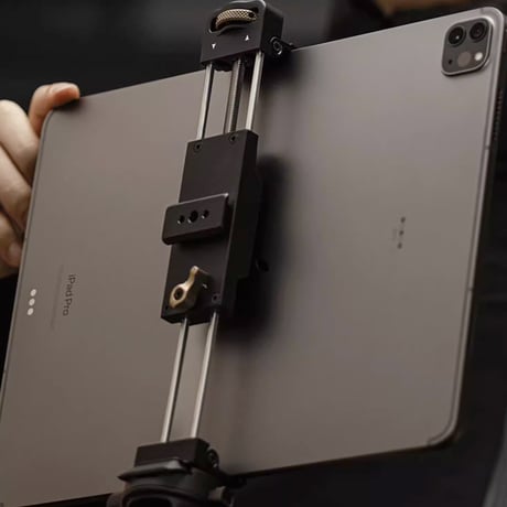 Apple iPad用多機能マウントクランプ Multi-Functional Mounting Clamp for Apple iPad (TA-MMC-AI-B )