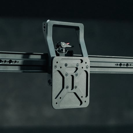 モニターマウント(マウンティングバー用) Monitor Mount for Boulder Camera Cart Mounting Bar – Black (TC-MM-B)