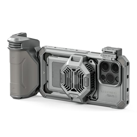 Liora_K_0101専用 Apple iPhone 15 Pro 128GB iPhone - Apple (AM)