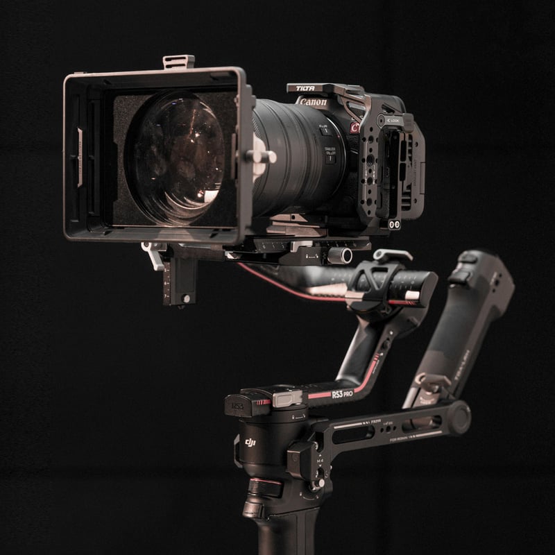 生産終了】キヤノン EOS R5C用ハーフカメラケージ軽量キット 生産終了】キヤノン EOS R5C用ハーフカメラケージ軽量キット
