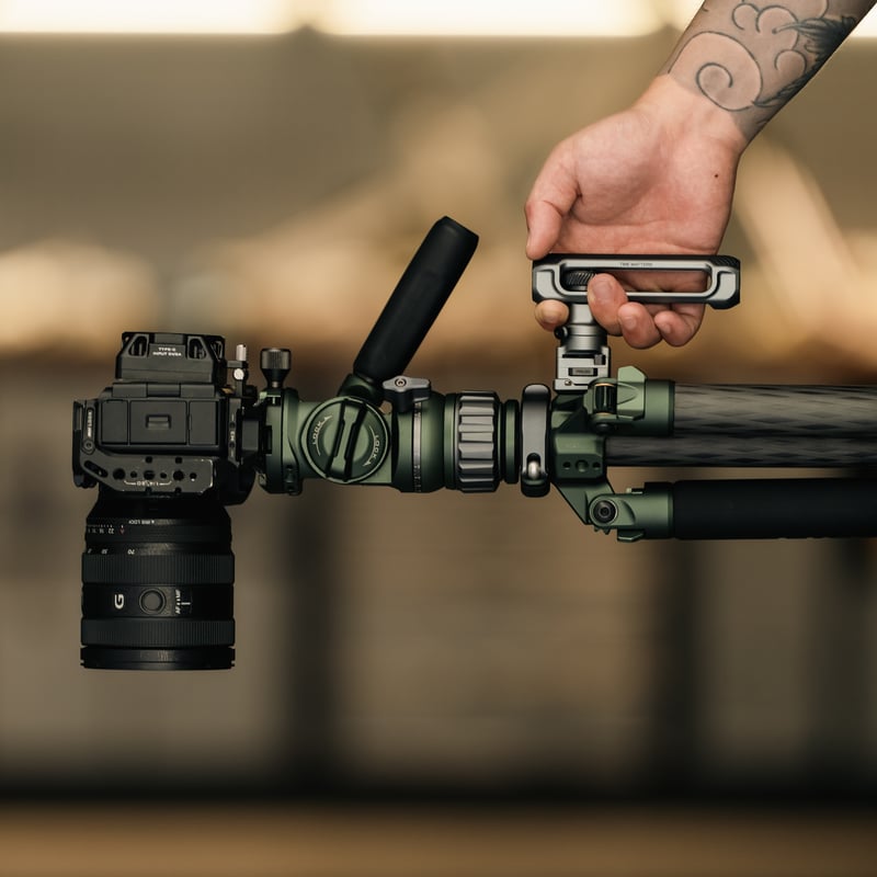 Khronos ユニバーサルアクセサリーマウントアダプター Universal