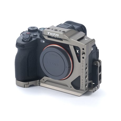 [在庫限り] Half Camera Cage for Sony a7R V (TA-T46-HCC) α7R V用ハーフカメラケージ