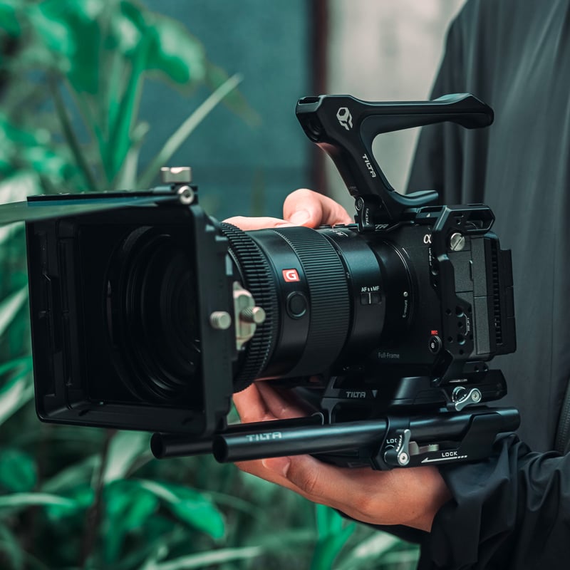 TILTA 15mm LWS ベースプレート　ロッド付き Amazon | TILTA Tiltaing 15mm LWS Baseplate デュアル15mm径